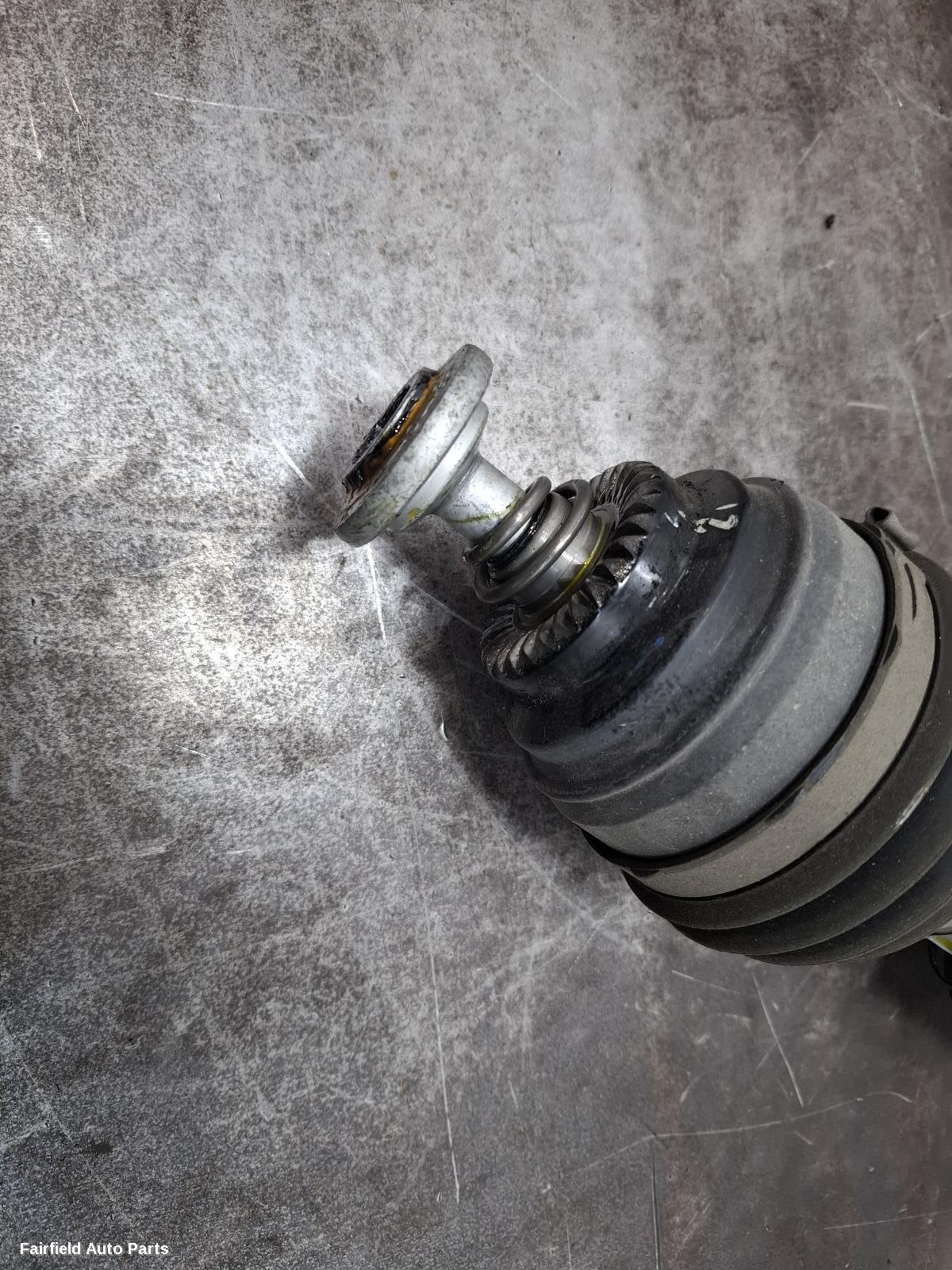 2014-2018 Bmw 2 Series Left Driveshaft