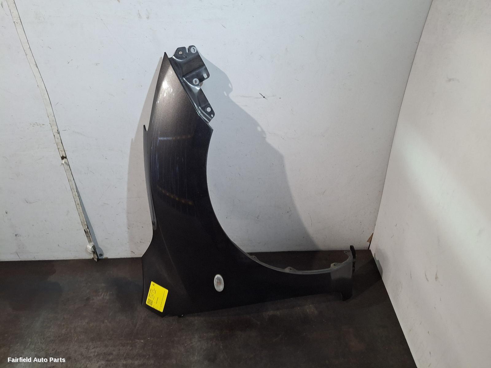 2009-2013 Mazda 3 Right Guard