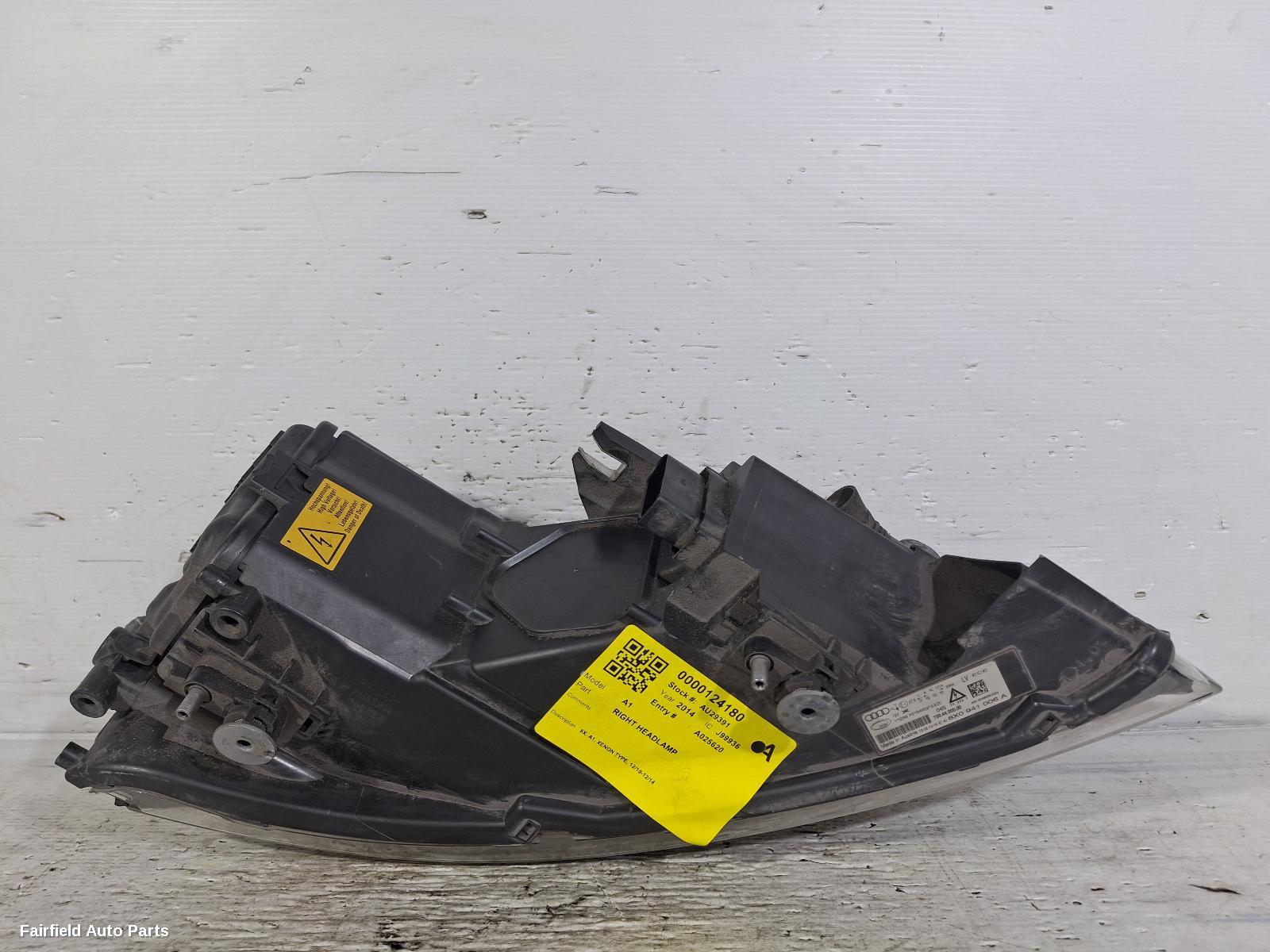 2010-2014 Audi A1 Right Headlamp