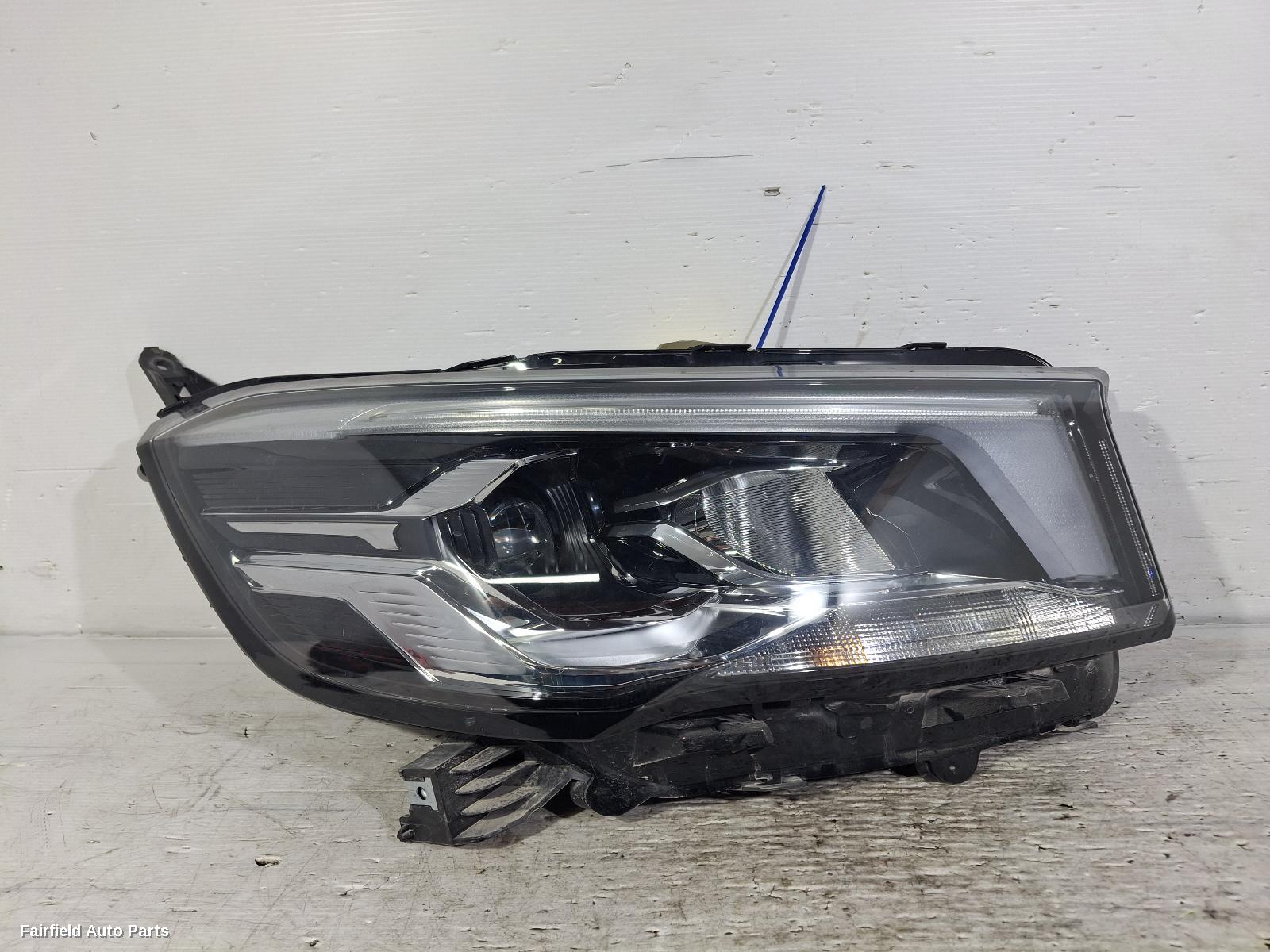 2020-2026 Ldv Deliver 9 Right Headlamp
