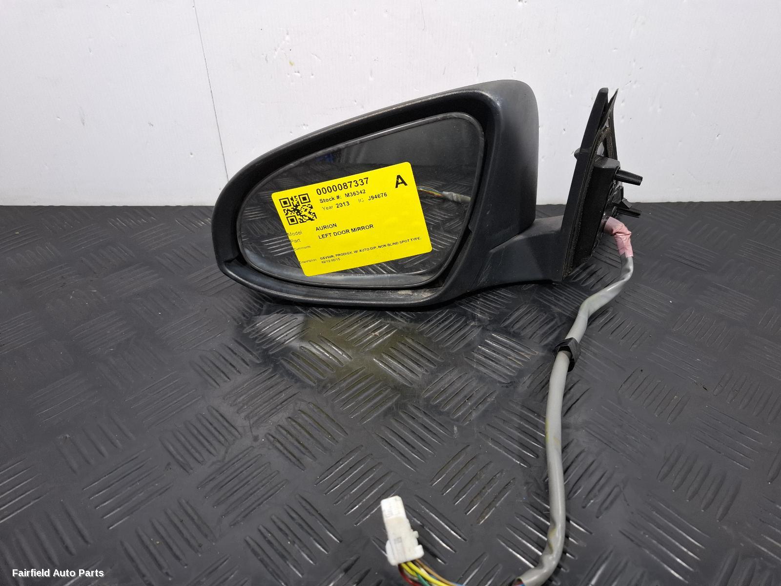 2012-2015 Toyota Aurion Left Door Mirror