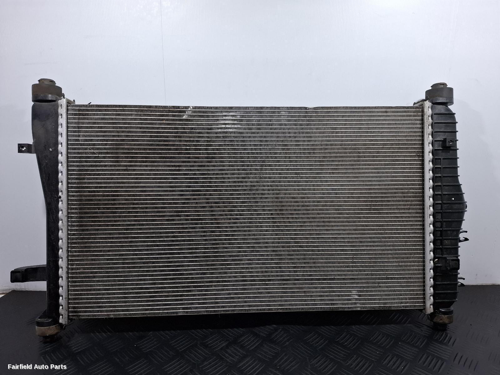 2015-2021 Ldv G10 Radiator