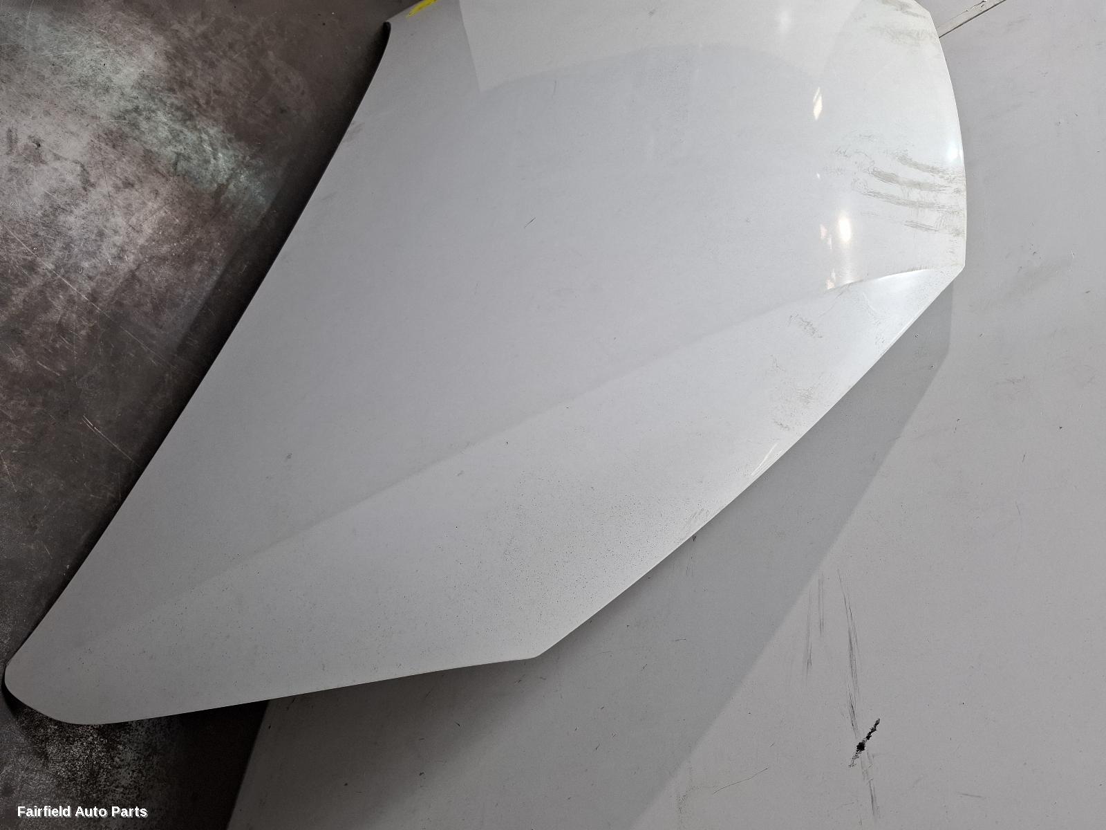 2004-2010 Volkswagen Caddy Bonnet