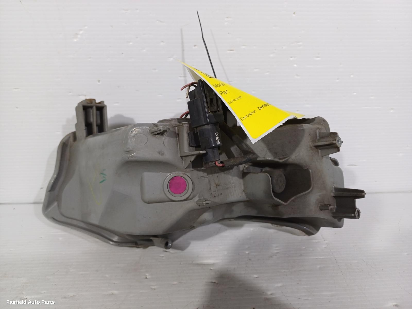 2013-2016 Toyota Kluger Left Indicator Fog Side