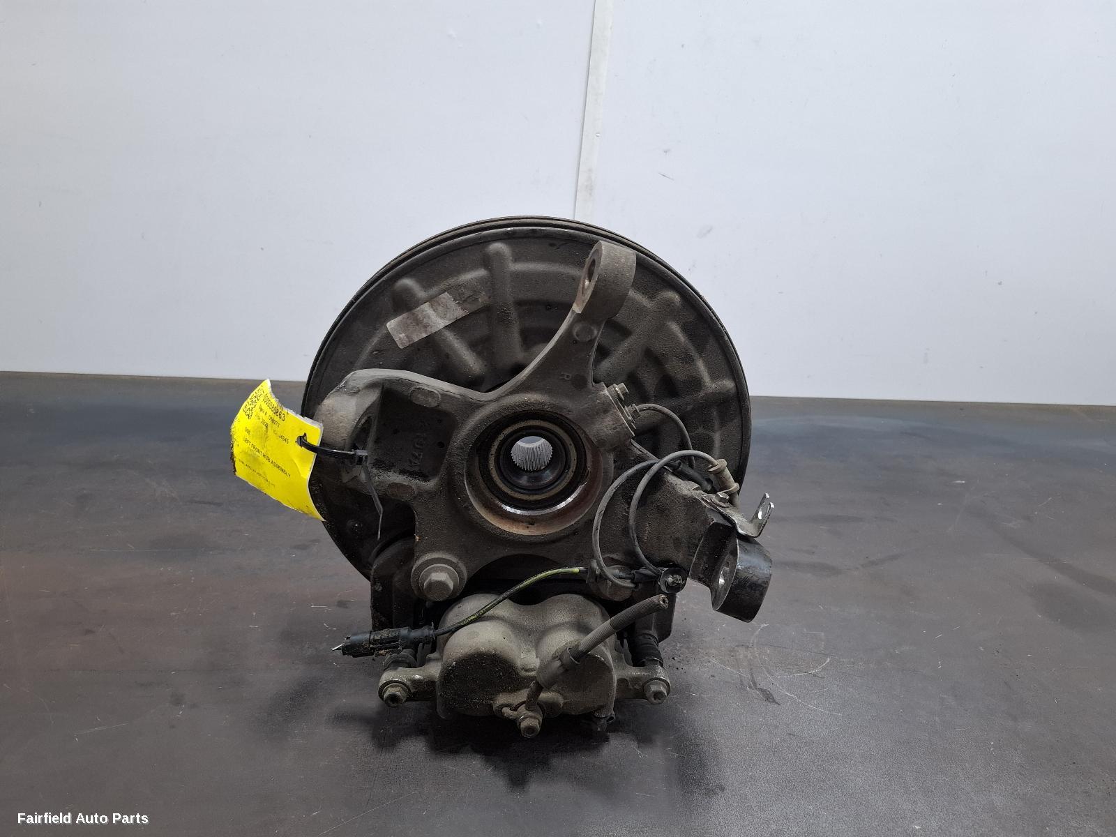 2017-2025 Ldv D90 Left Front Hub Assembly