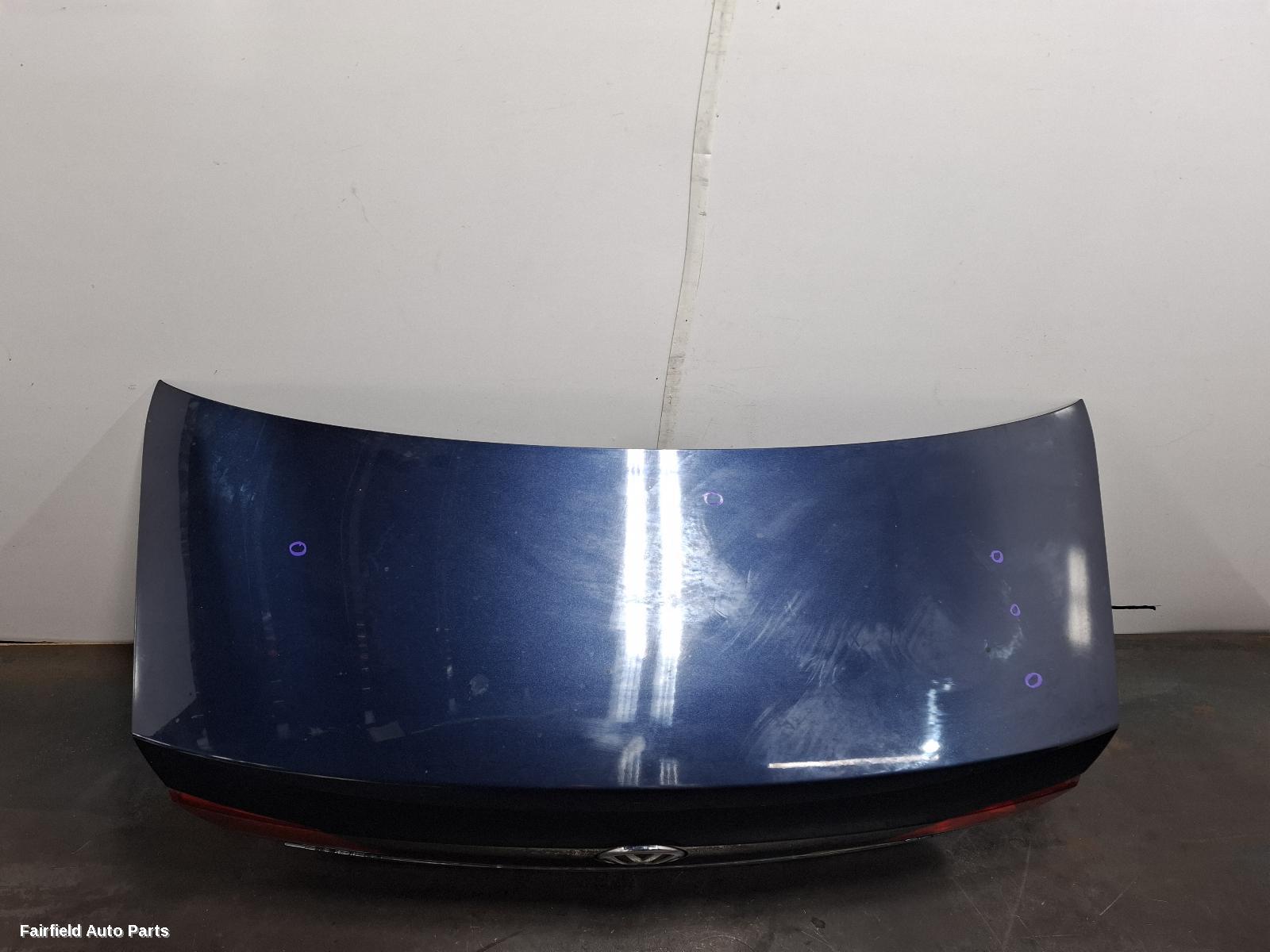 2010-2015 Volkswagen Passat Bootlid Tailgate