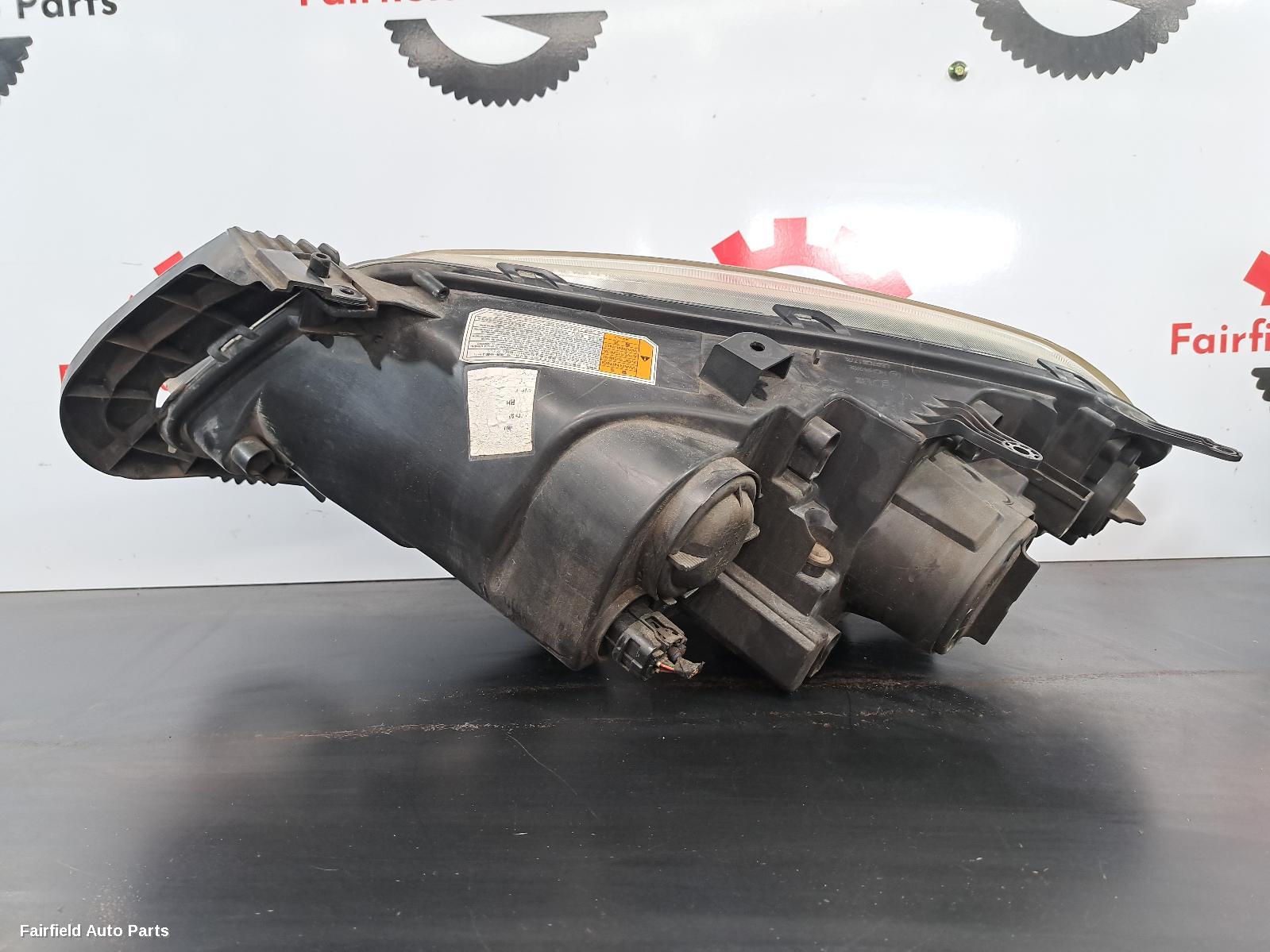 2009-2013 Suzuki Kizashi Right Headlamp