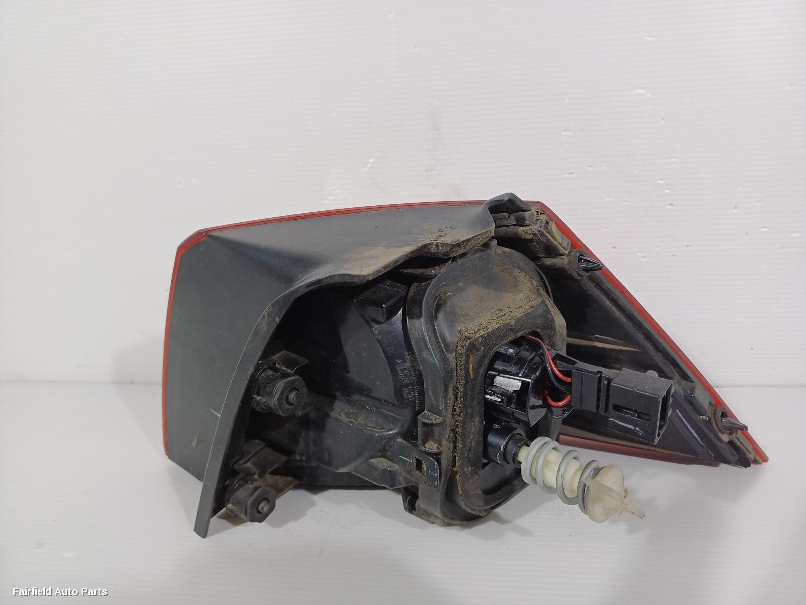 2012-2017 Volkswagen Golf Left Taillight