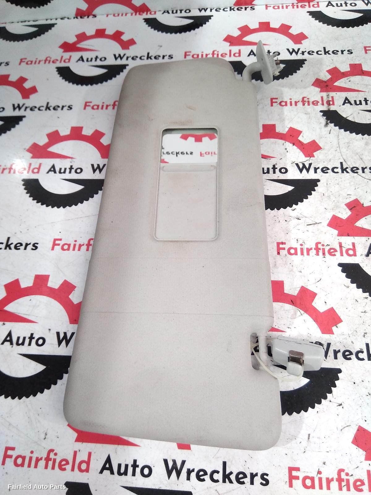 2010-2022 Volkswagen Amarok Sunvisor