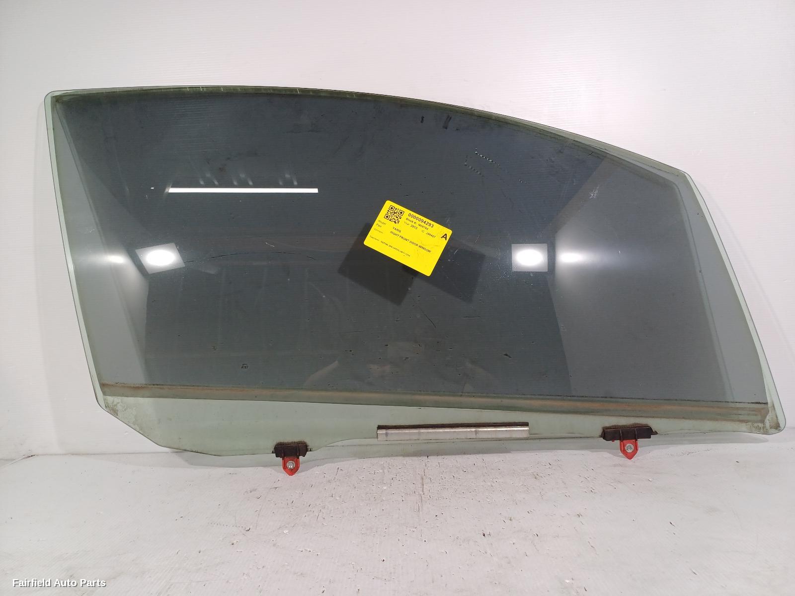 2011-2019 Toyota Yaris Right Front Door Window