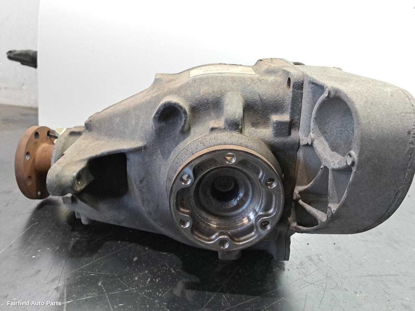 2006-2013 Bmw 3 Series Differential Centre