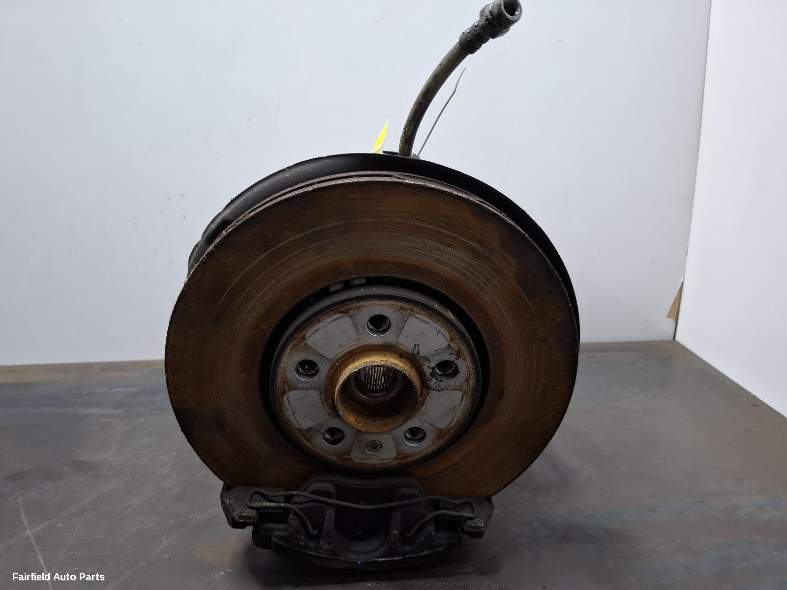 2015-2021 Skoda Fabia Right Front Hub Assembly