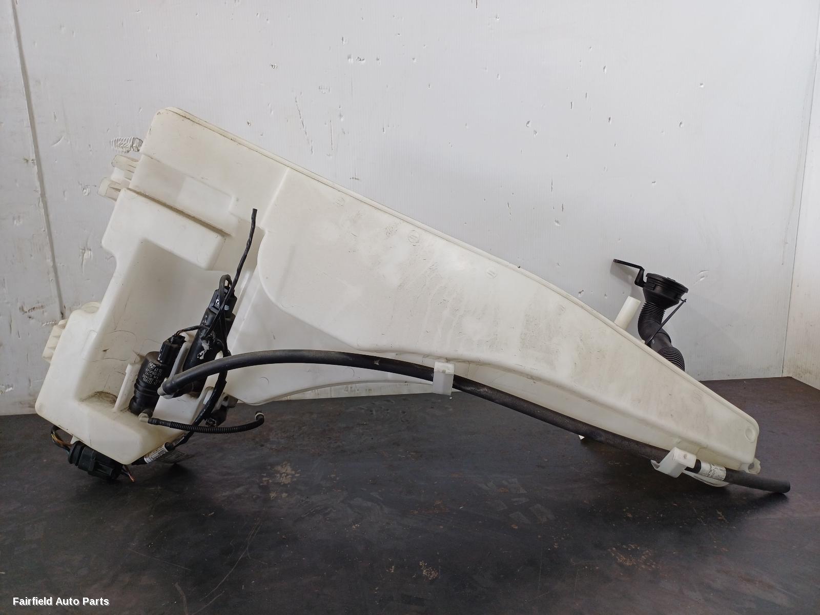 2012-2014 Bmw X6 Washer Bottle