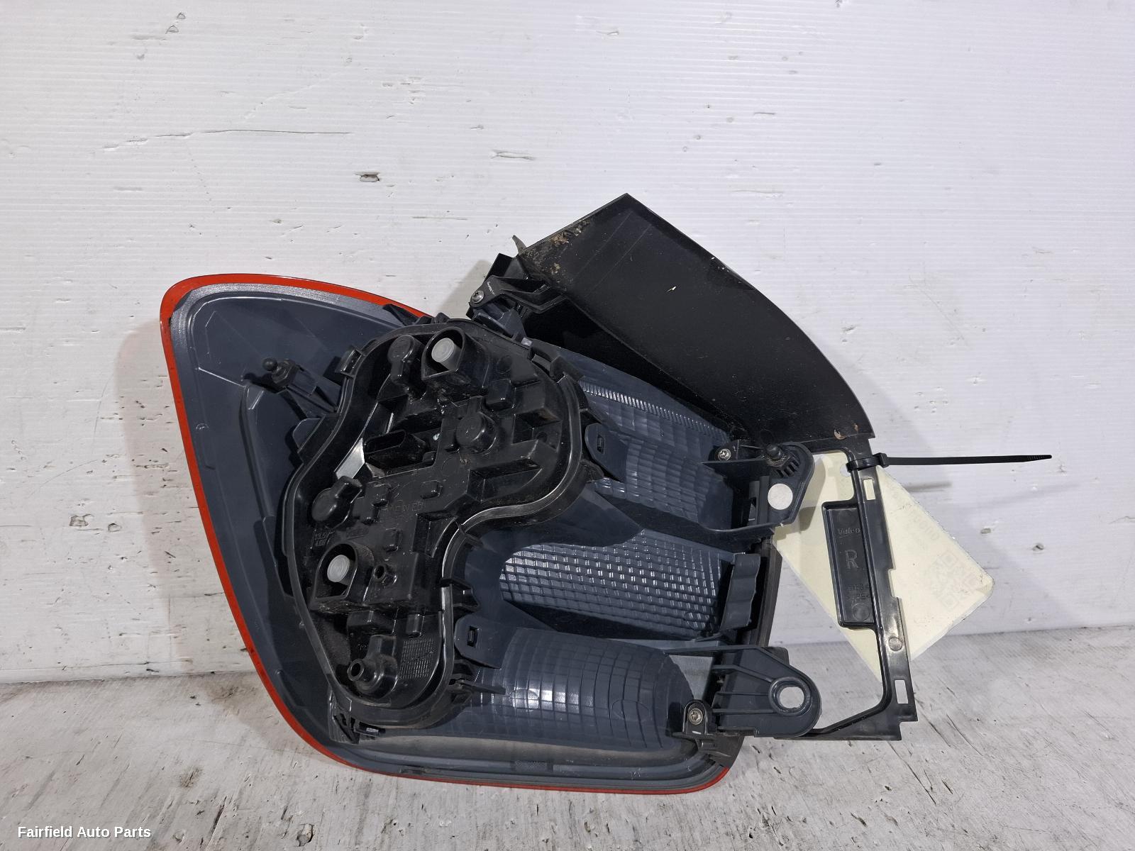 2011-2015 Bmw 1 Series Right Taillight
