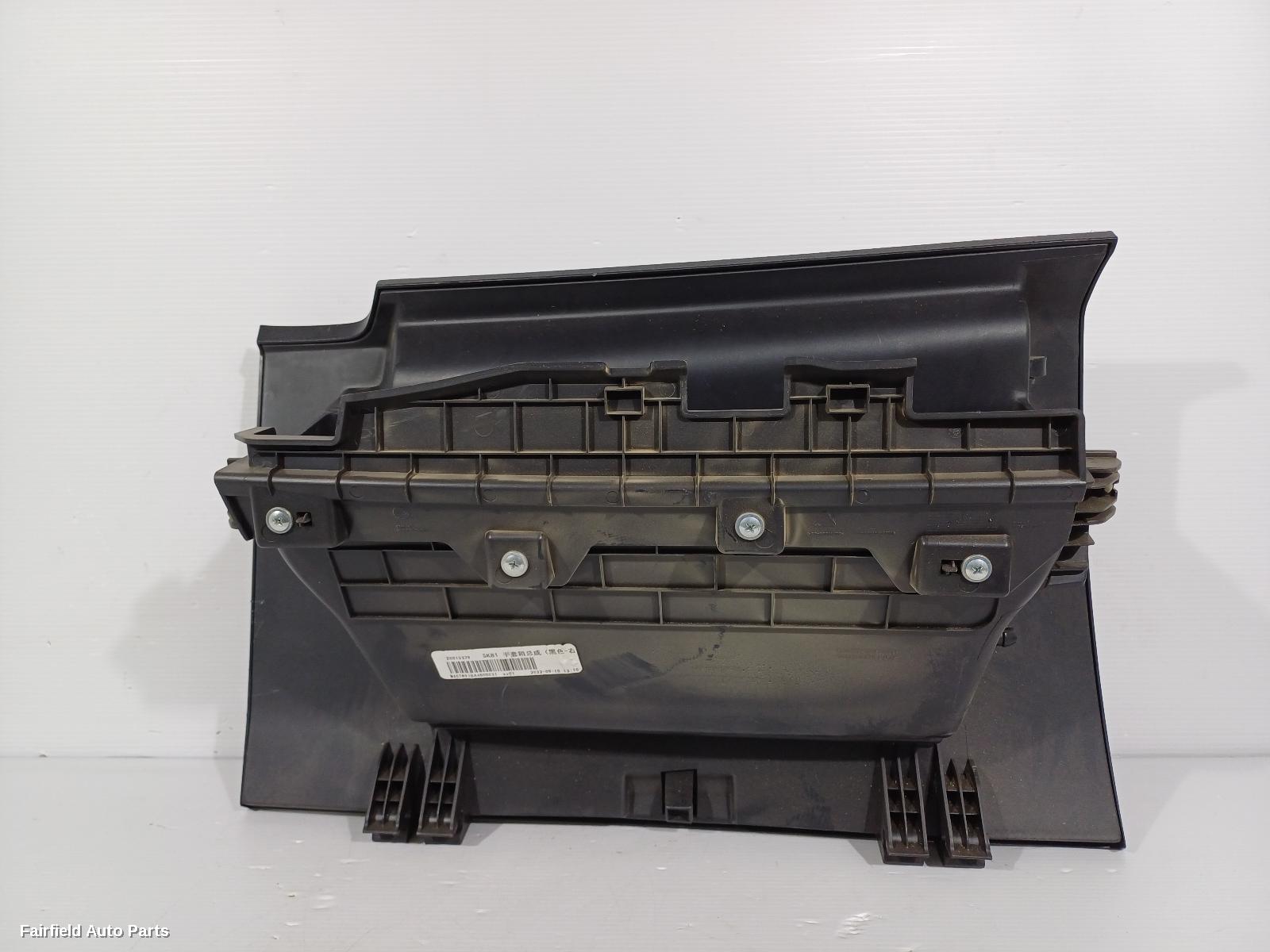 2017-2026 Ldv T60 Glove Box