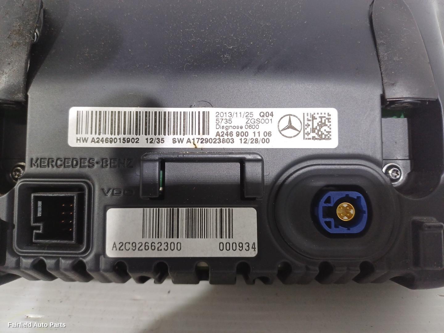 2013-2019 Mercedes Cla Class Radio Cd Dvd Sat Tv