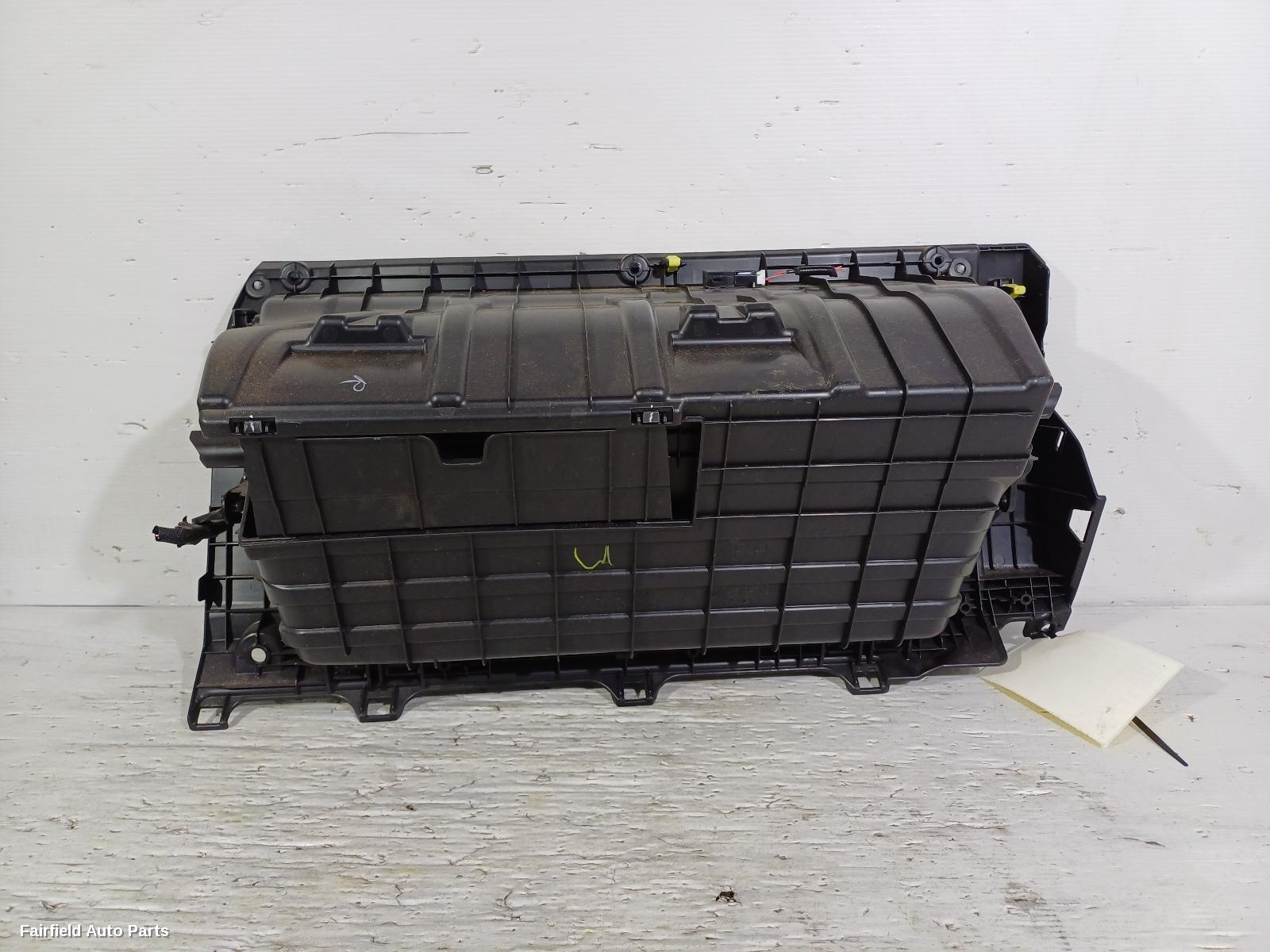 2014-2021 Toyota Kluger Glove Box