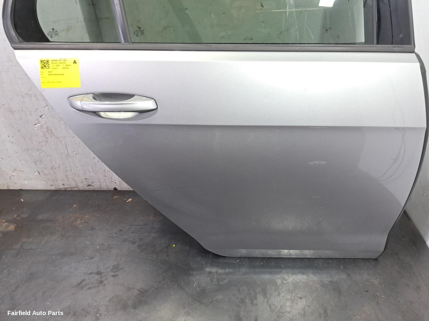 2012-2020 Volkswagen Golf Right Rear Door Sliding