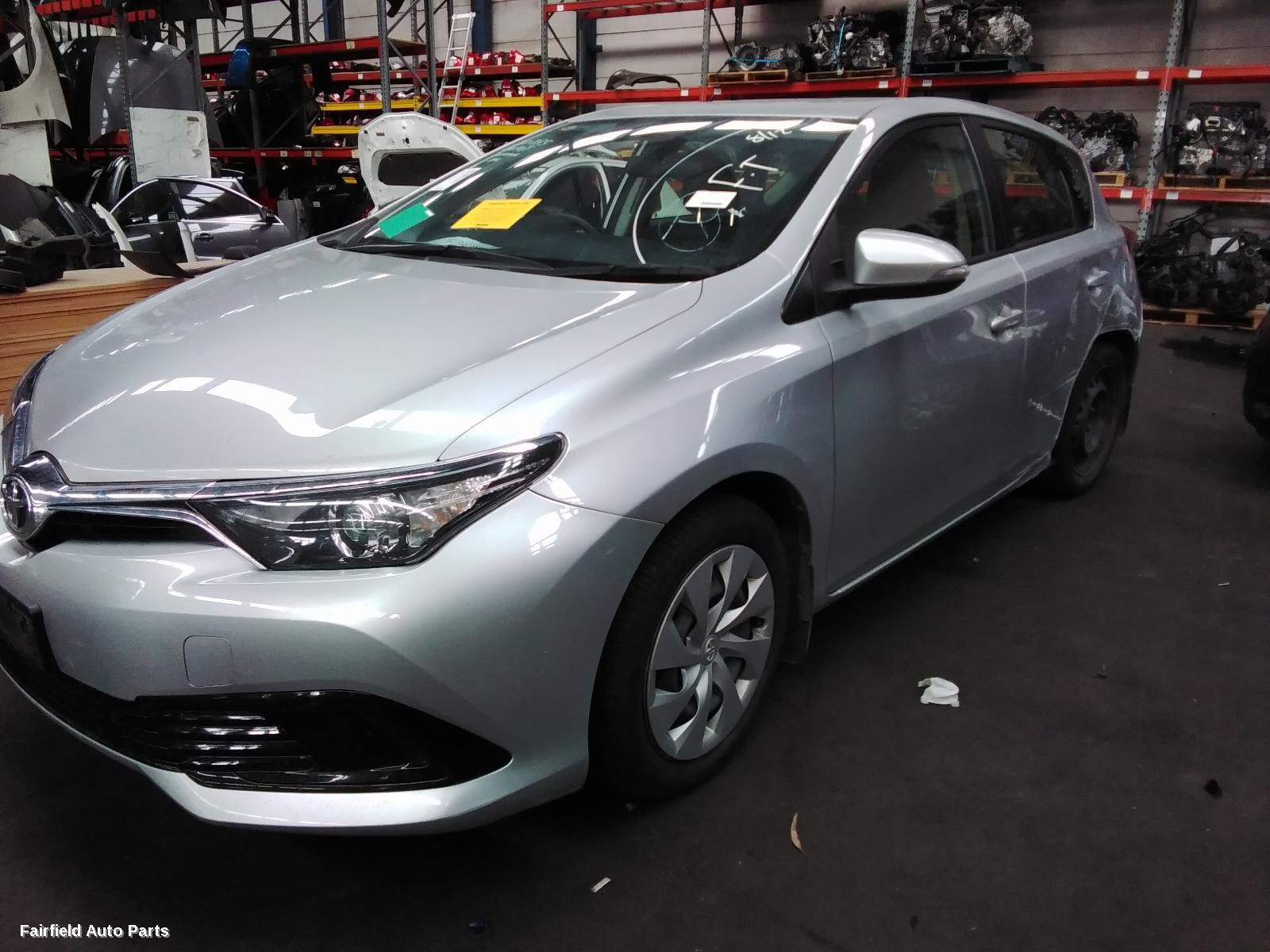 2015-2018 Toyota Corolla Radio Cd Dvd Sat Tv