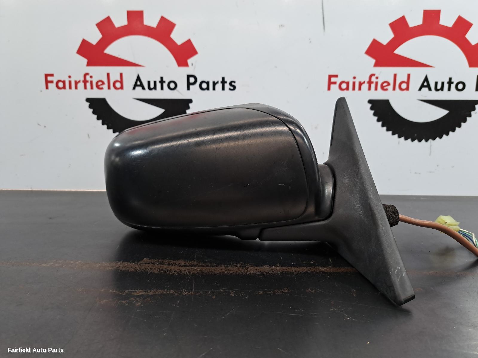 2003-2005 Subaru Forester Right Door Mirror