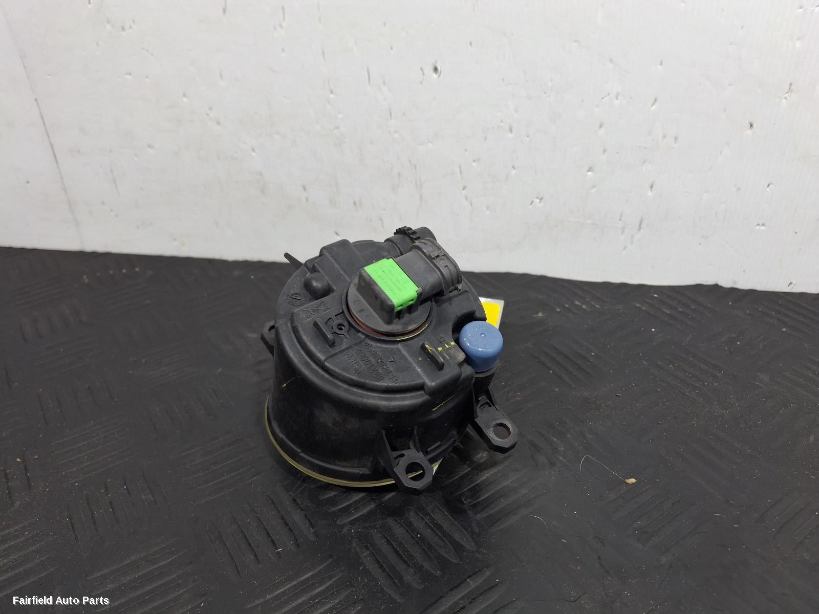 2005-2016 Toyota Yaris Right Indicator Fog Side