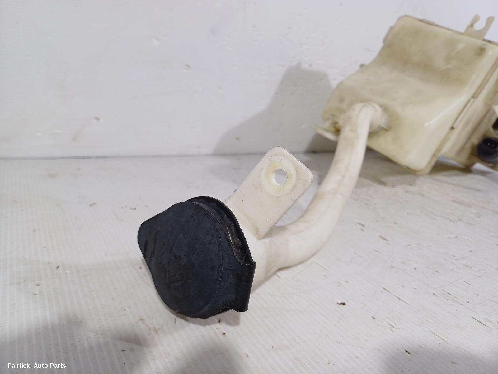 2015-2022 Ldv G10 Washer Bottle