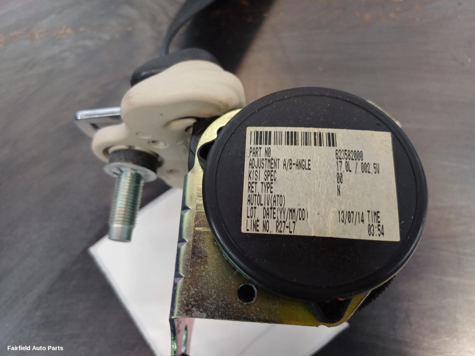 2013-2016 Nissan Pulsar Seatbelt Stalk