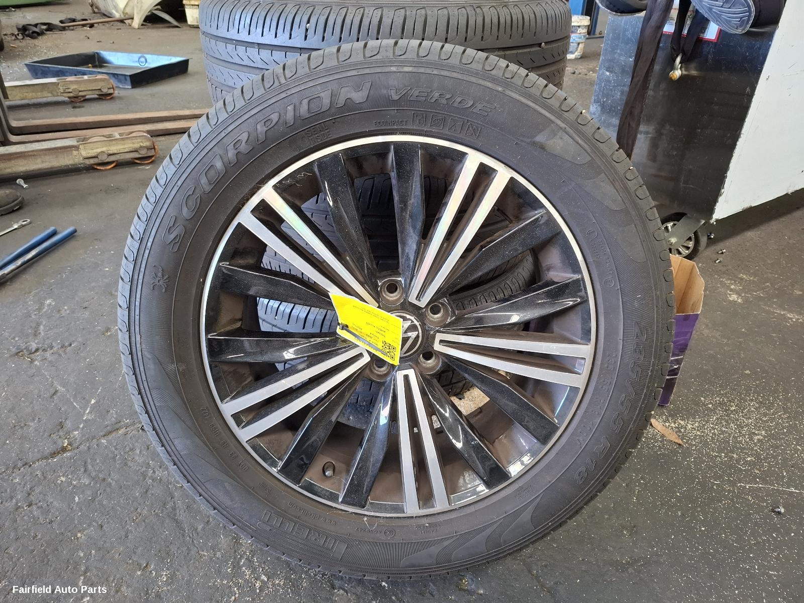 2016-2024 Volkswagen Tiguan Wheel Mag