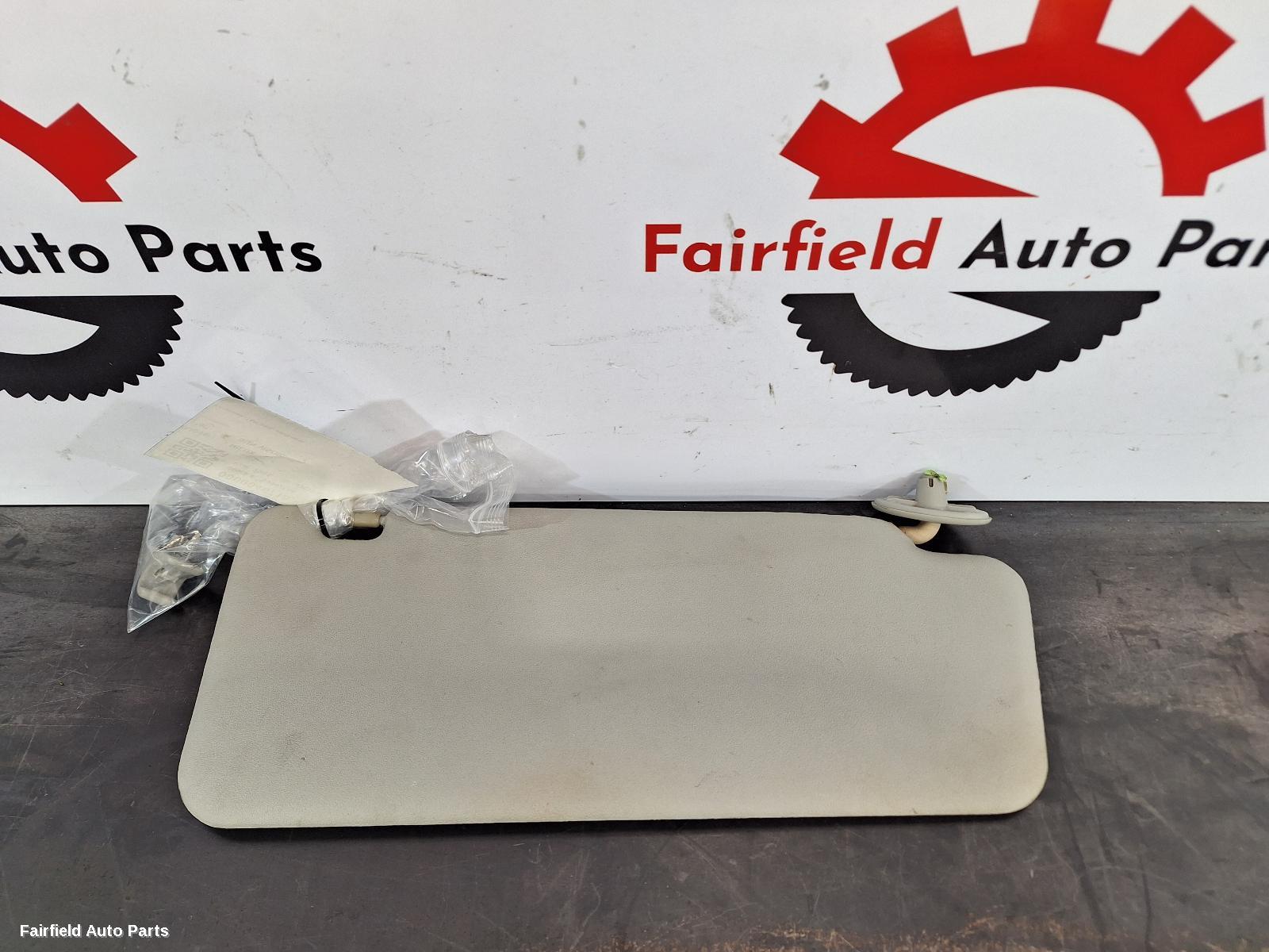 2005-2015 Toyota Hilux Sunvisor