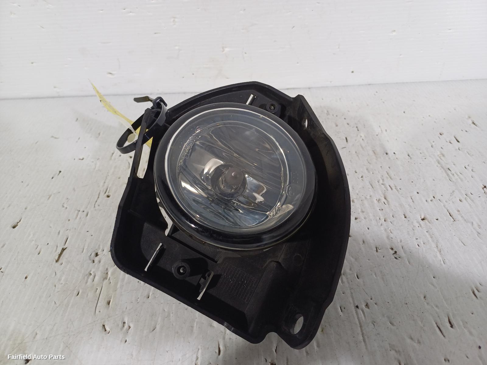 2015-2018 Nissan Juke Right Indicator Fog Side
