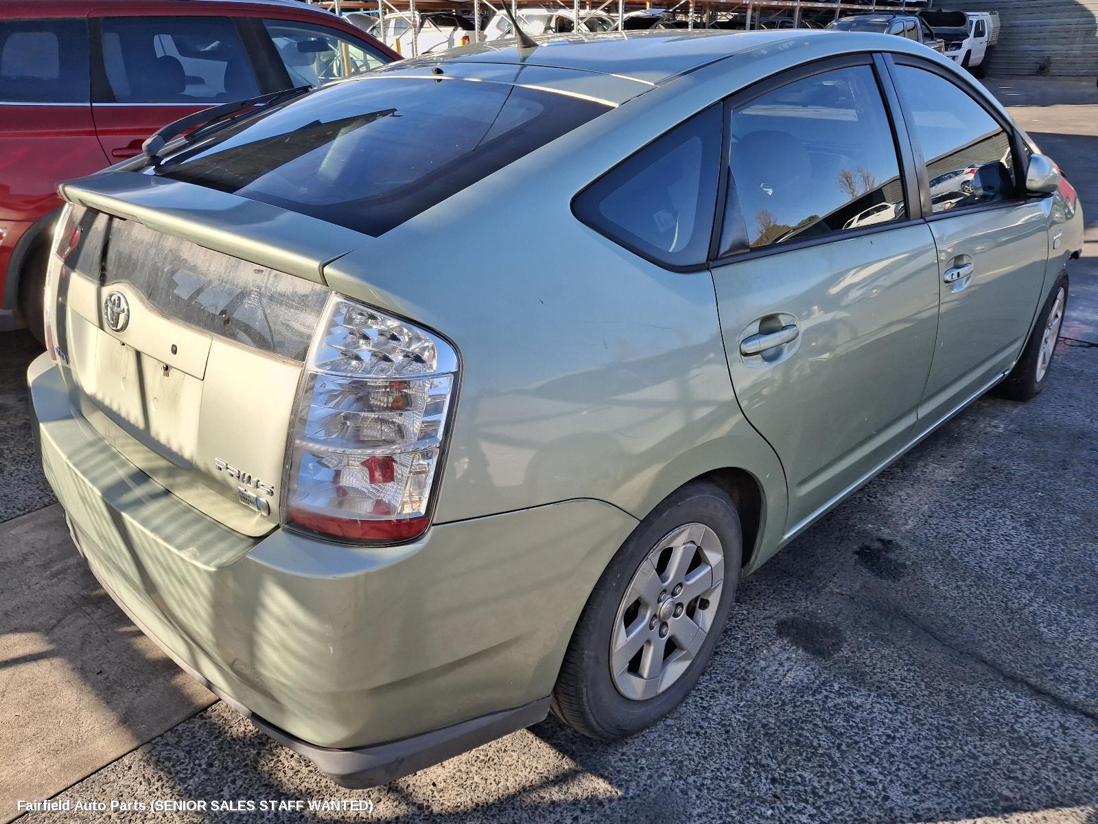 2003-2009 Toyota Prius Left Front Door
