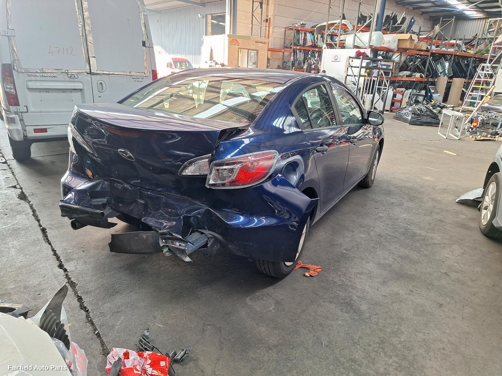 2009-2013 Mazda 3 Fuel Door   Filler