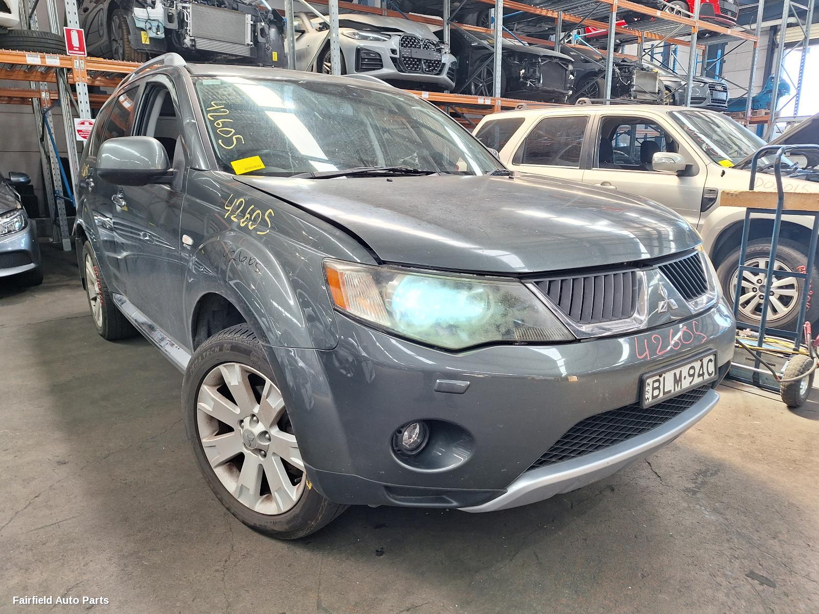 2006-2009 Mitsubishi Outlander Sunvisor