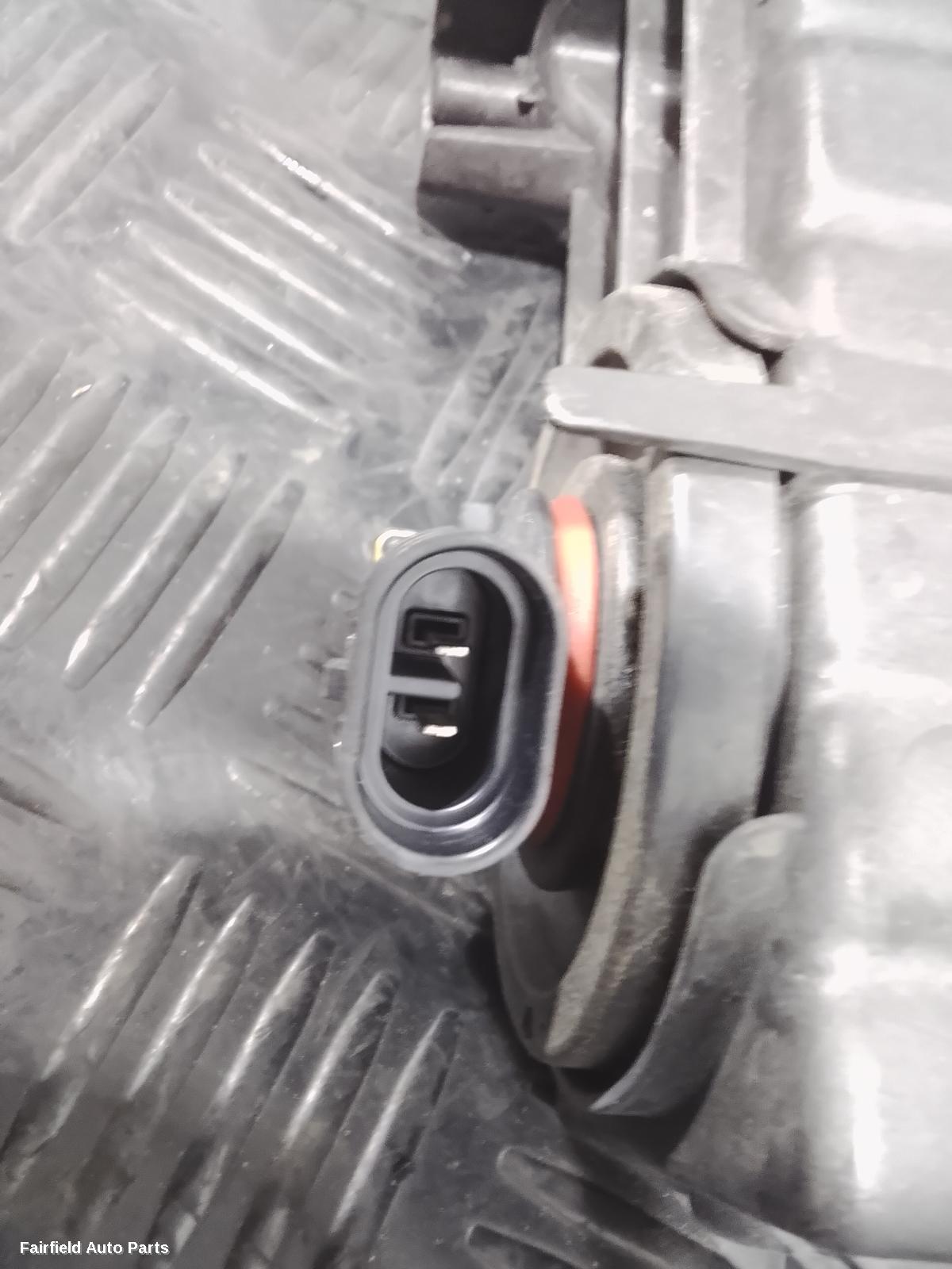 2016-2019 Skoda Superb Right Indicator Fog Side