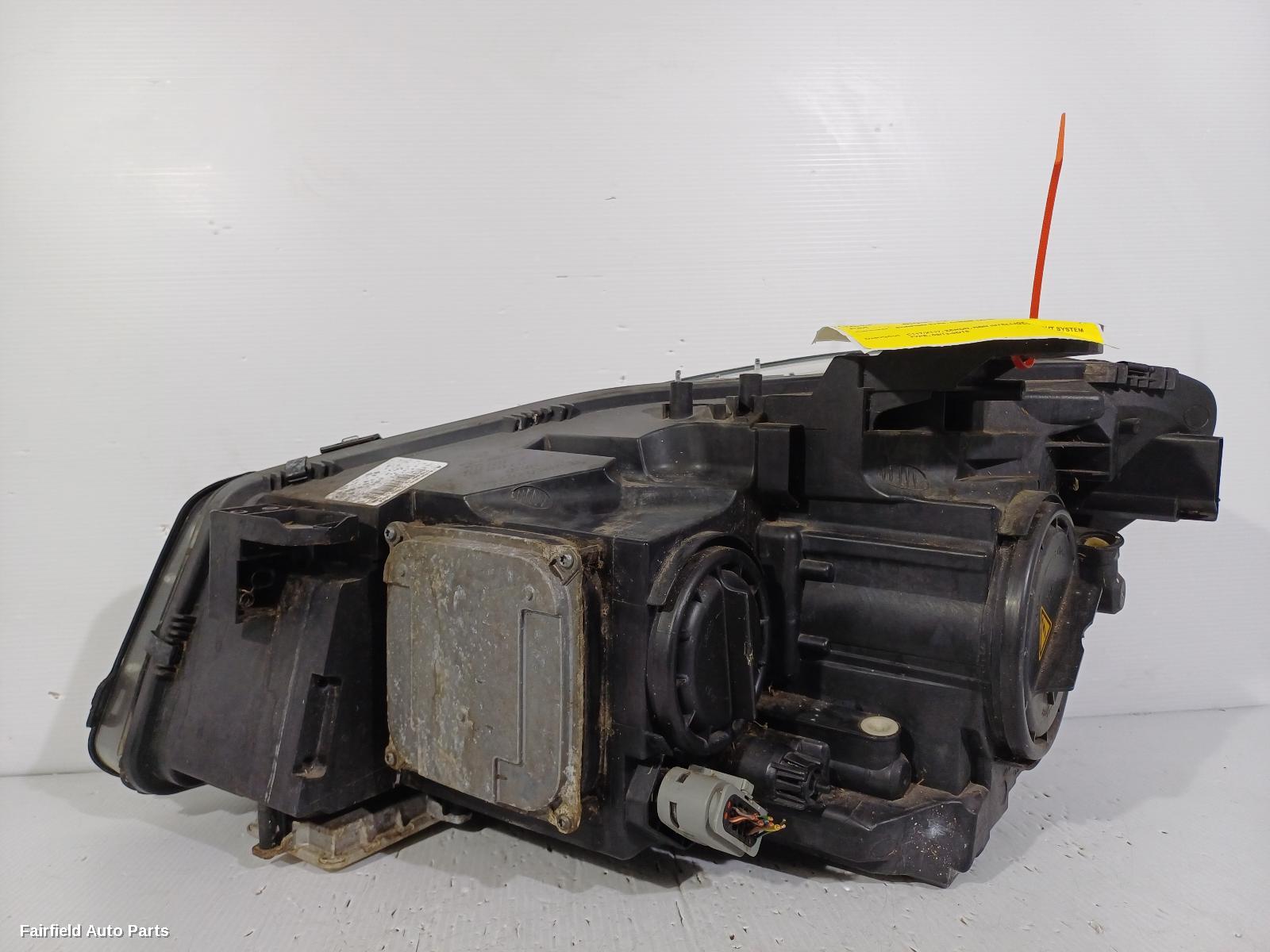 2013-2016 Mercedes Cla Class Right Headlamp
