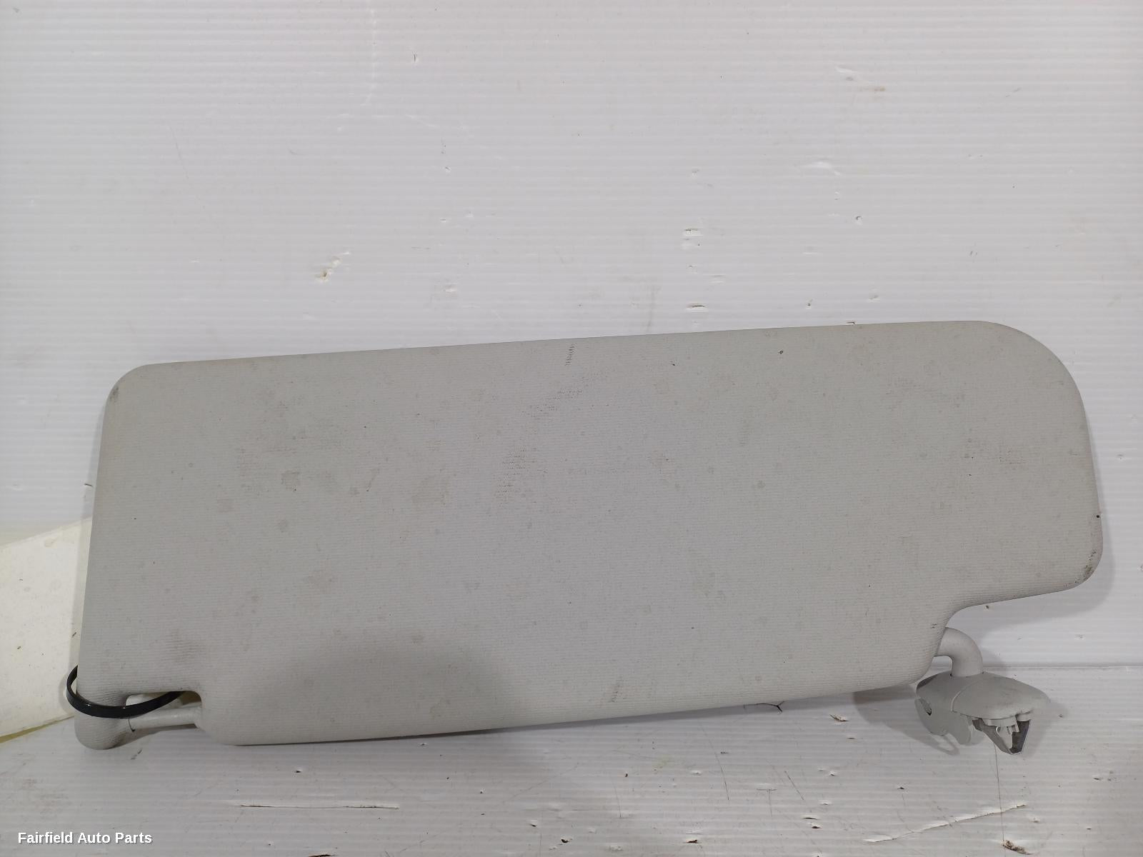 2010-2017 Volkswagen Polo Sunvisor
