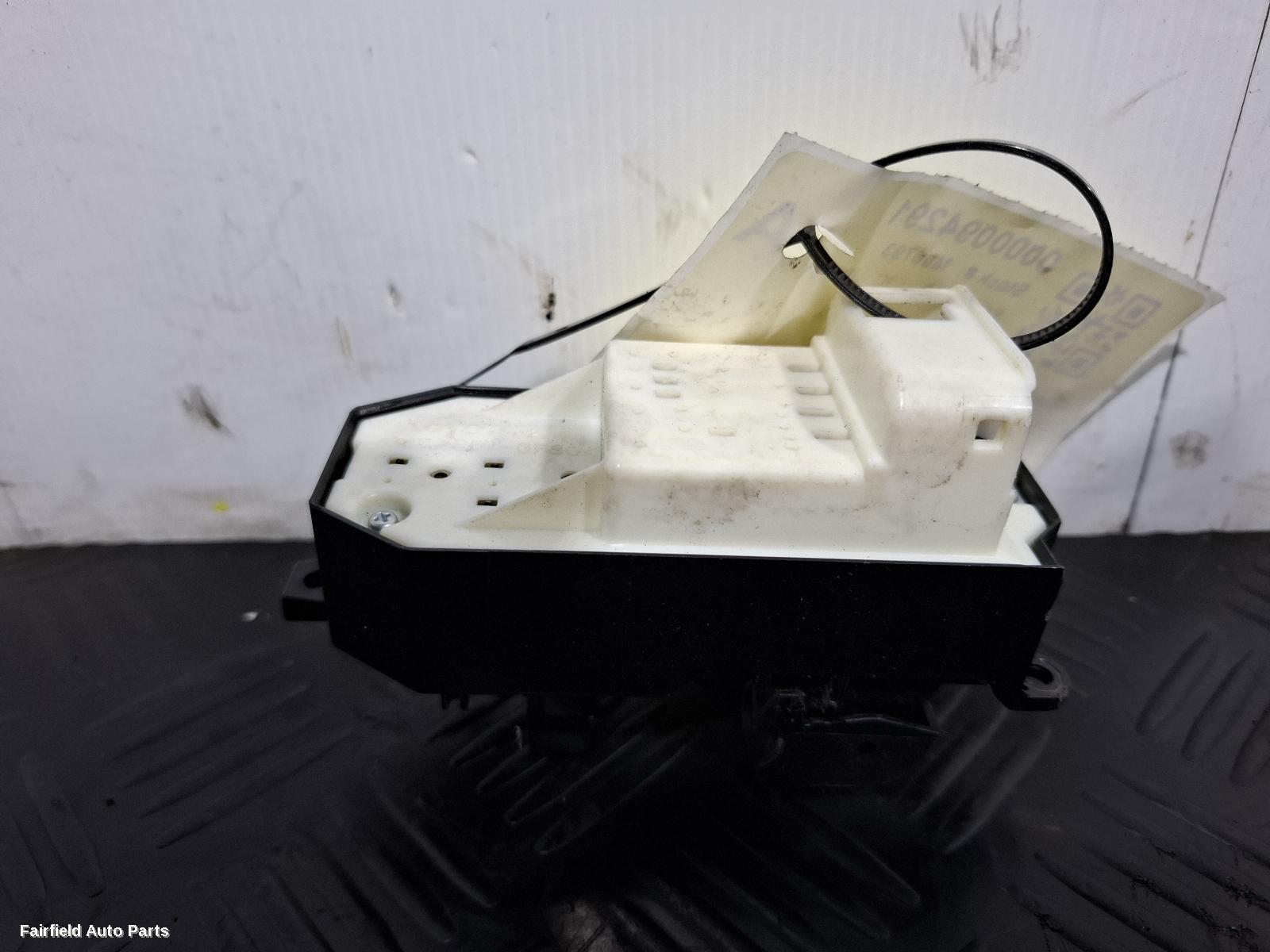2011-2019 Toyota Yaris Pwr Dr Wind Switch
