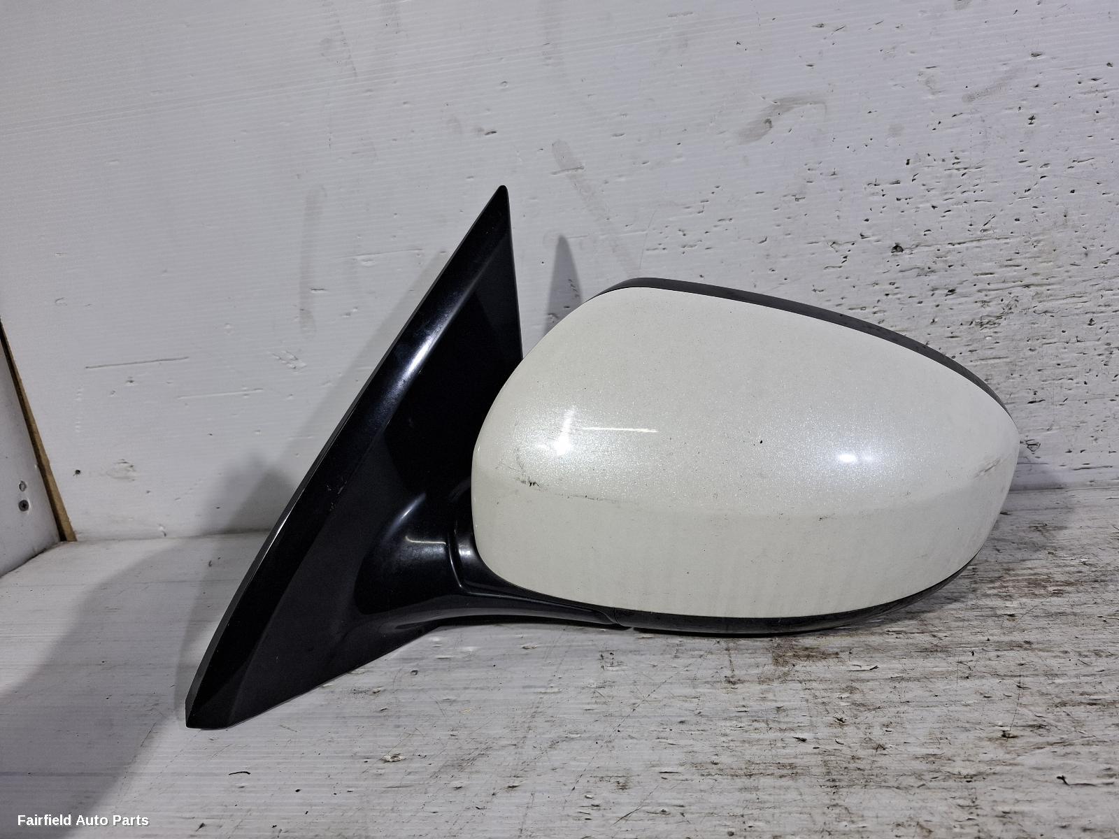 2013-2016 Nissan Pathfinder Left Door Mirror