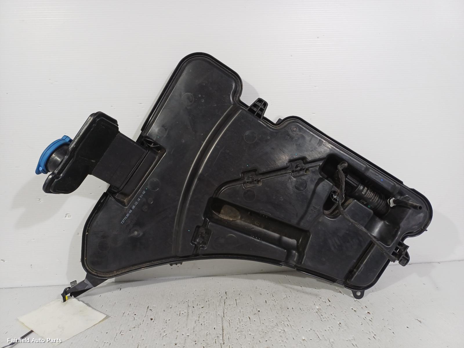 2017-2023 Bmw 5 Series Washer Bottle