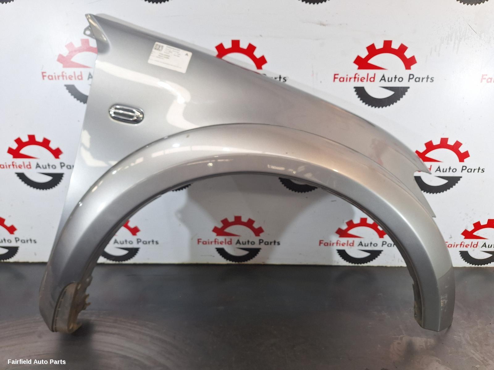 2013-2015 Mitsubishi Challenger Right Guard