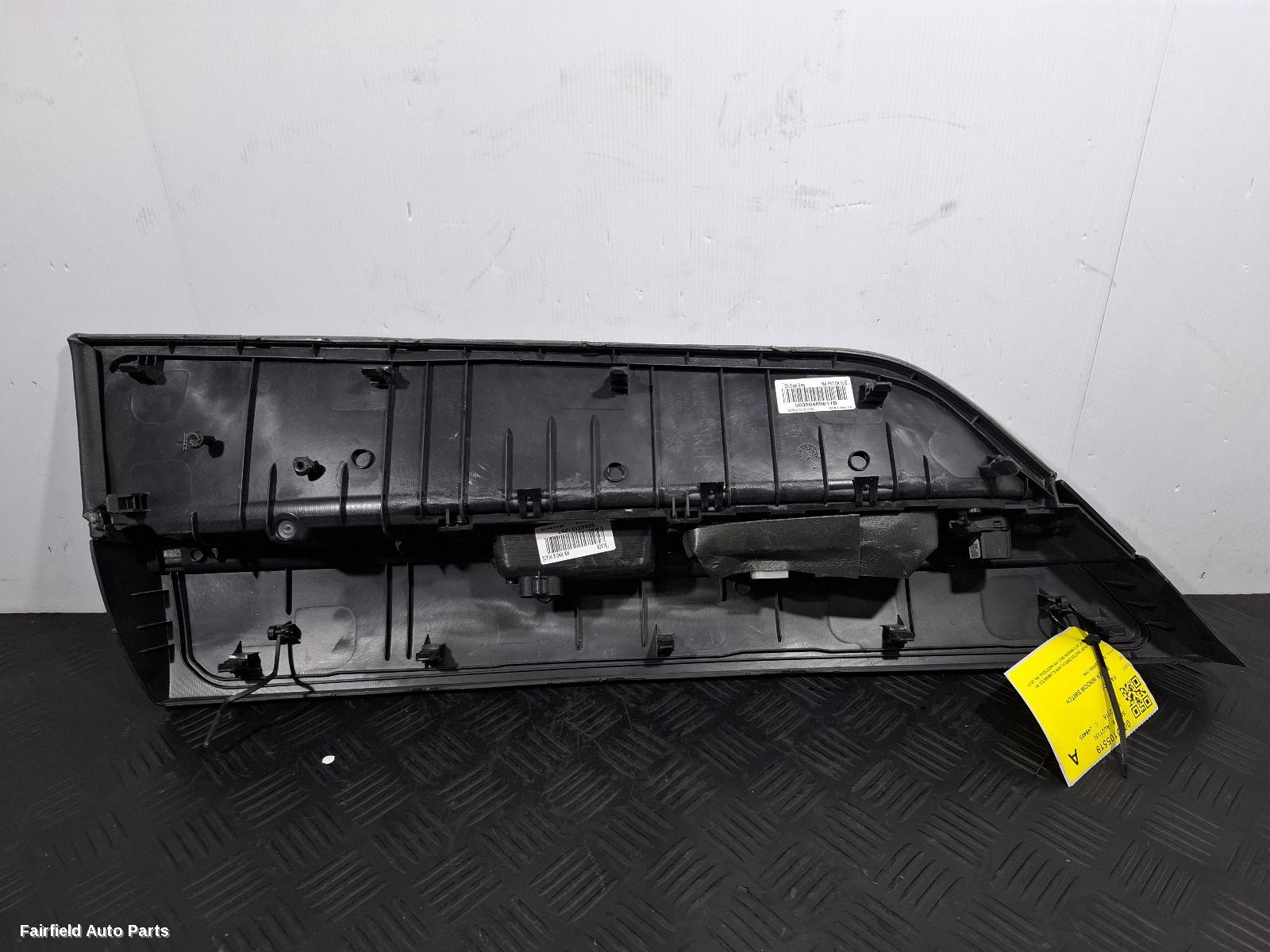 2007-2016 Jeep Patriot Pwr Dr Wind Switch
