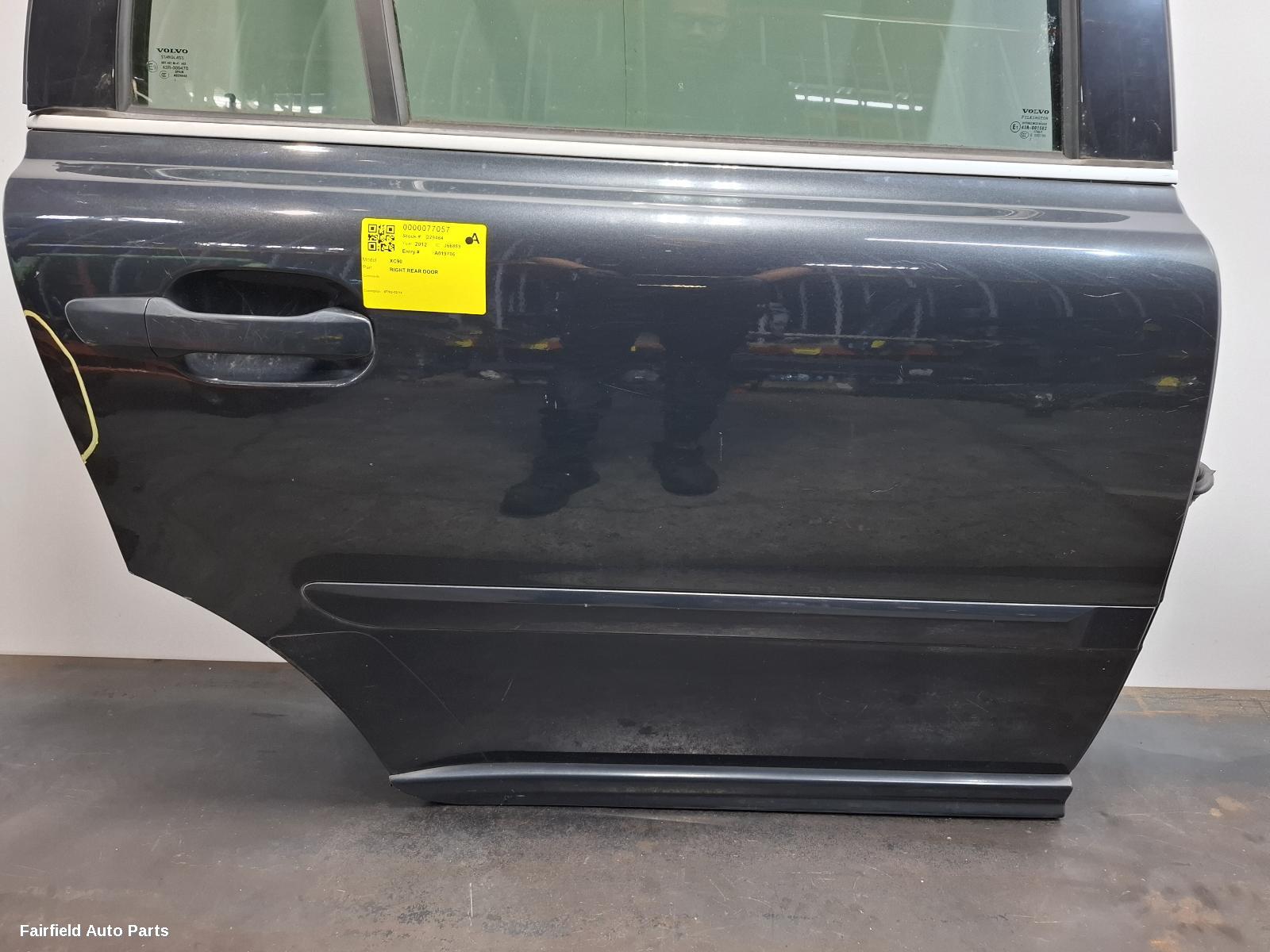 2003-2014 Volvo Xc90 Right Rear Door Sliding