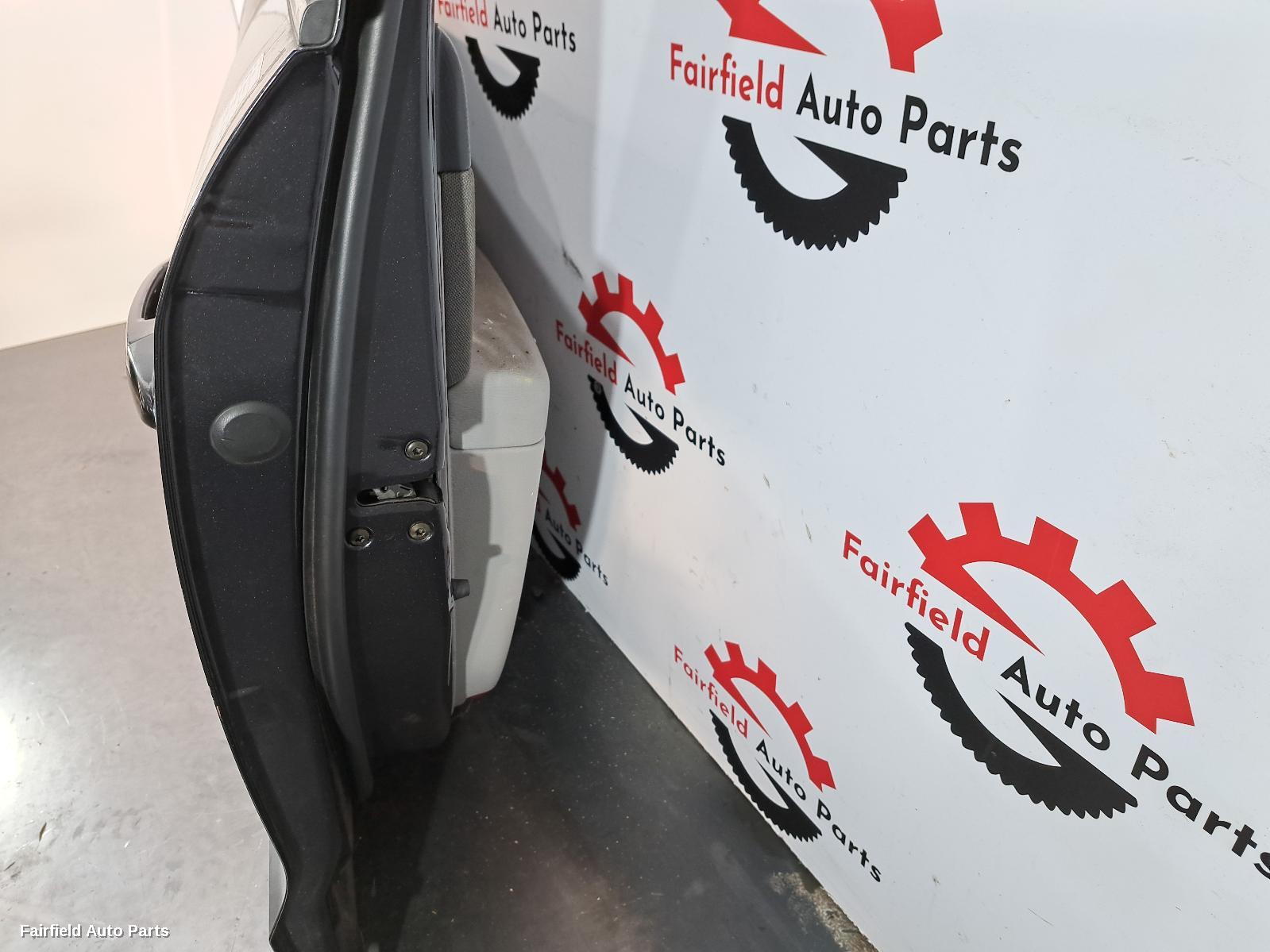 2005-2009 Hyundai Santa Fe Left Front Door