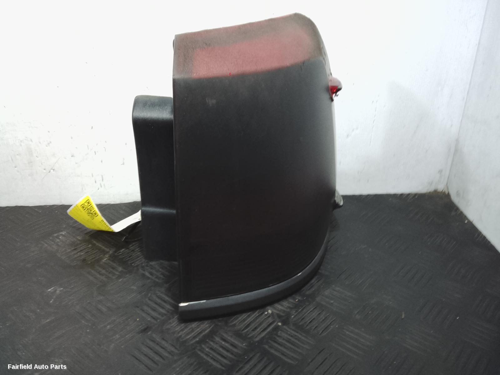 2015-2021 Toyota Landcruiser Right Taillight