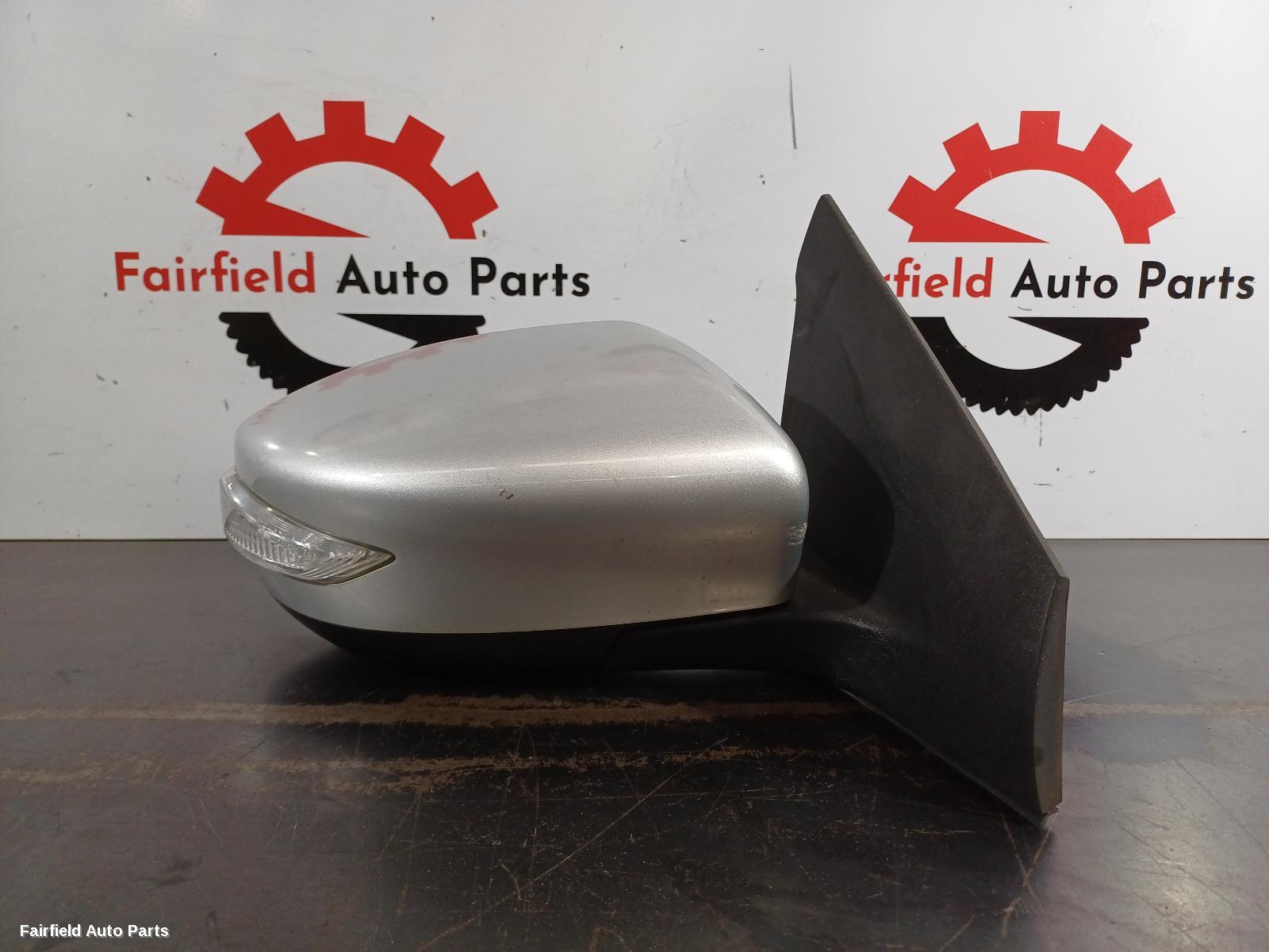 2012-2017 Nissan Pulsar Right Door Mirror
