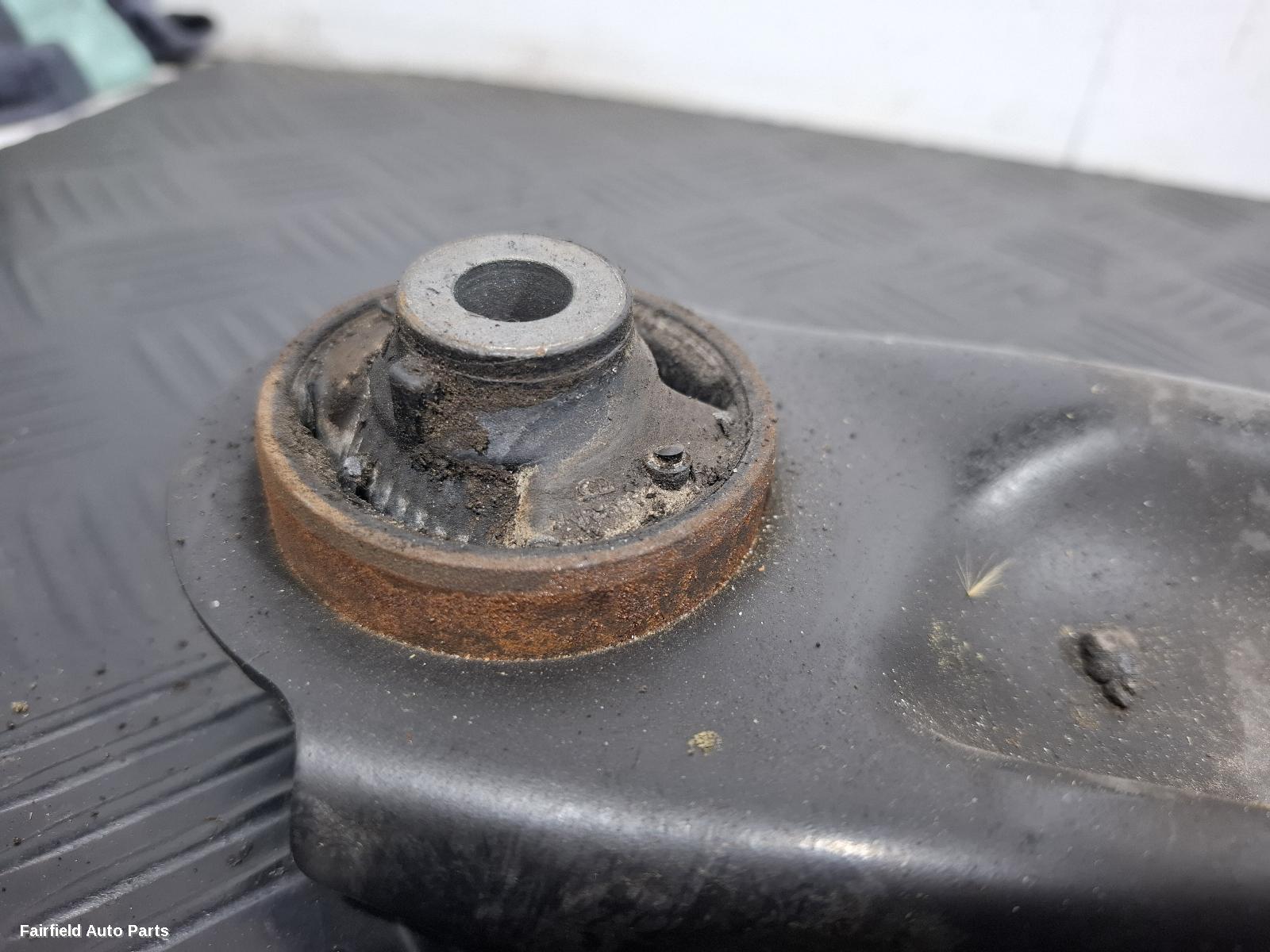2016-2026 Renault Kaleos Left Front Lower Control Arm