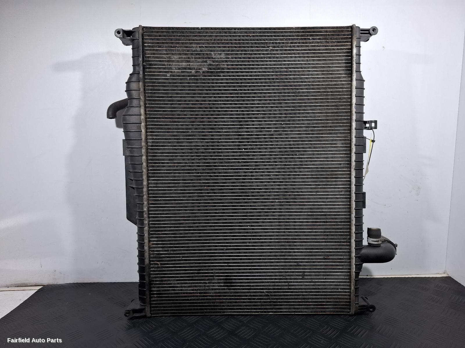 2009-2016 Land Rover Discovery Radiator