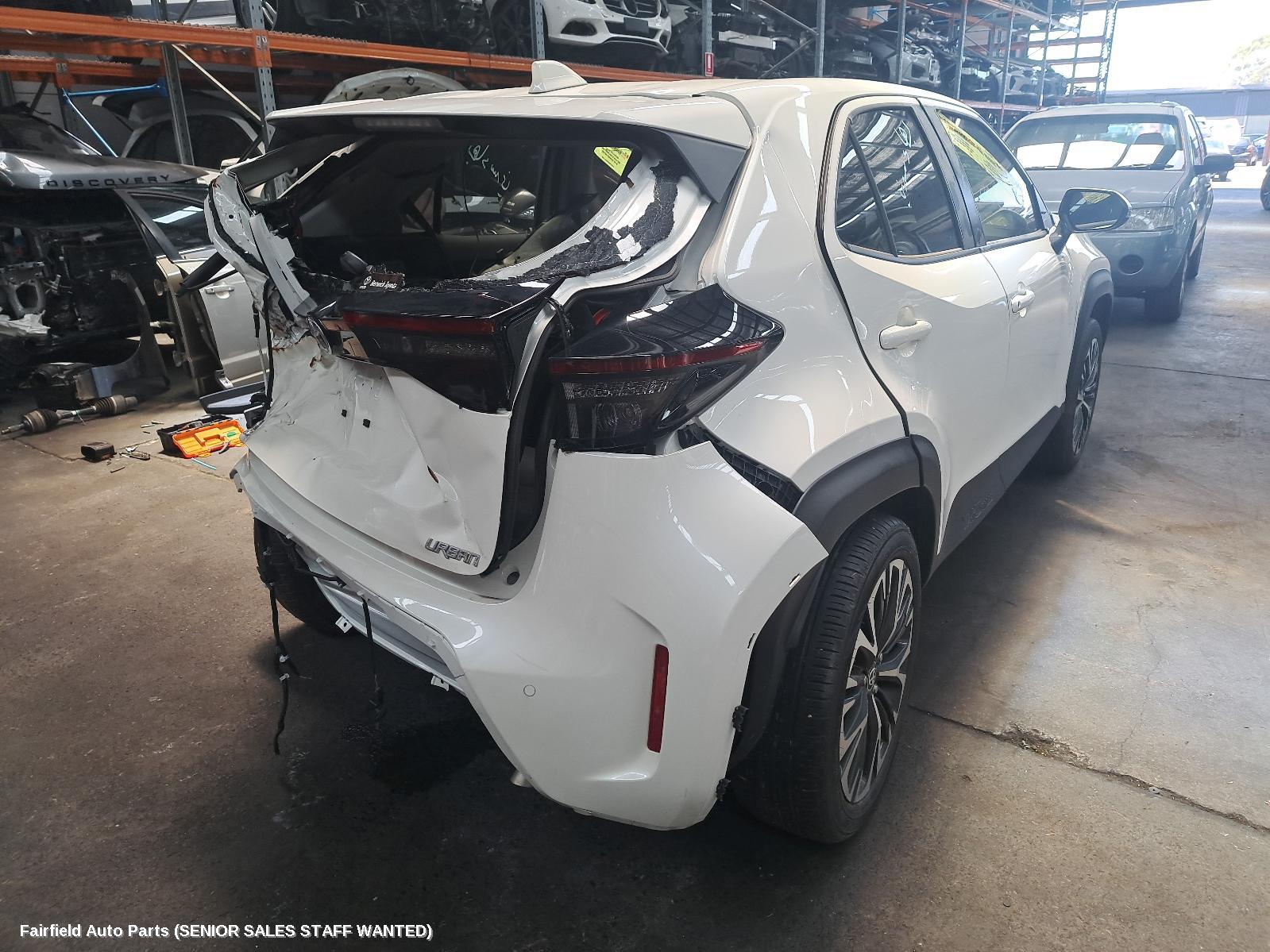 2020-2023 Toyota Yaris Cross Left Driveshaft
