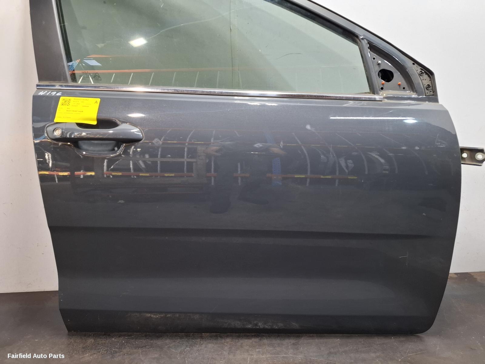 2016-2023 Kia Rio Right Front Door