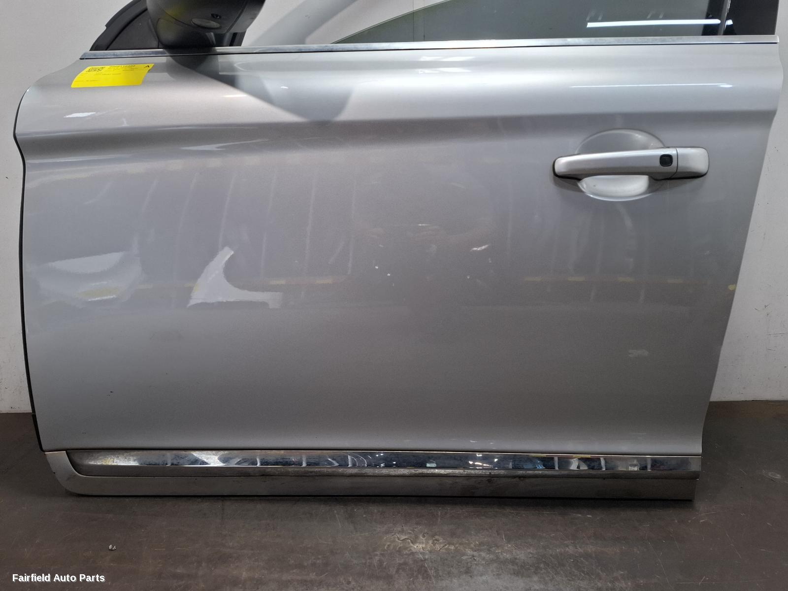 2009-2017 Volvo Xc60 Left Front Door